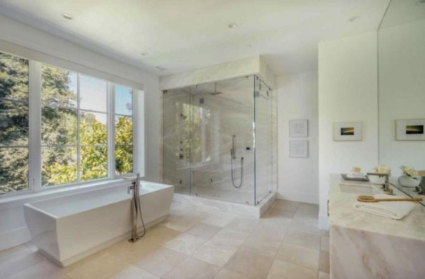 Məşhur müğənninin 19 milyonluq malikanəsi - FOTOLAR